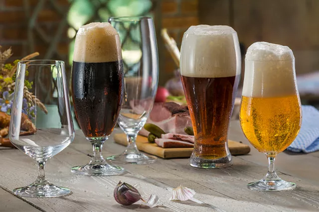 Początki restauracji Ombravexa